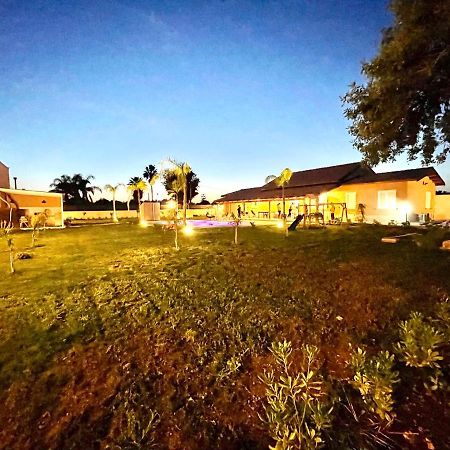 Villa Nunzia Con Piscina, Sauna E Idromassaggio. 佛罗里达 外观 照片